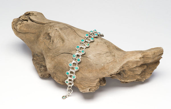 Elegant Lines Turquoise Link Bracelet