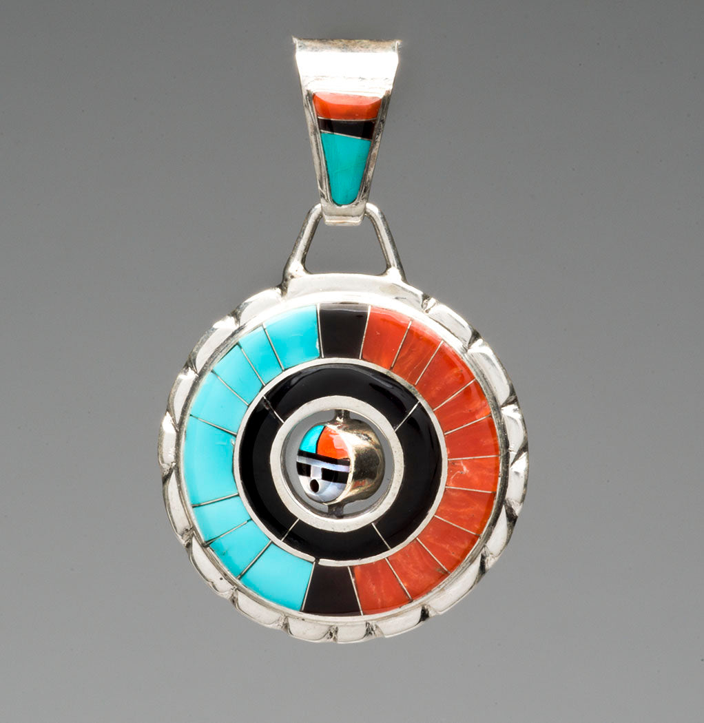 Innovative Sunface Spinner Pendant