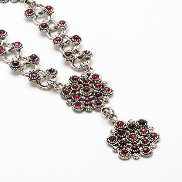 Glamorous Garnet Pendant Necklace