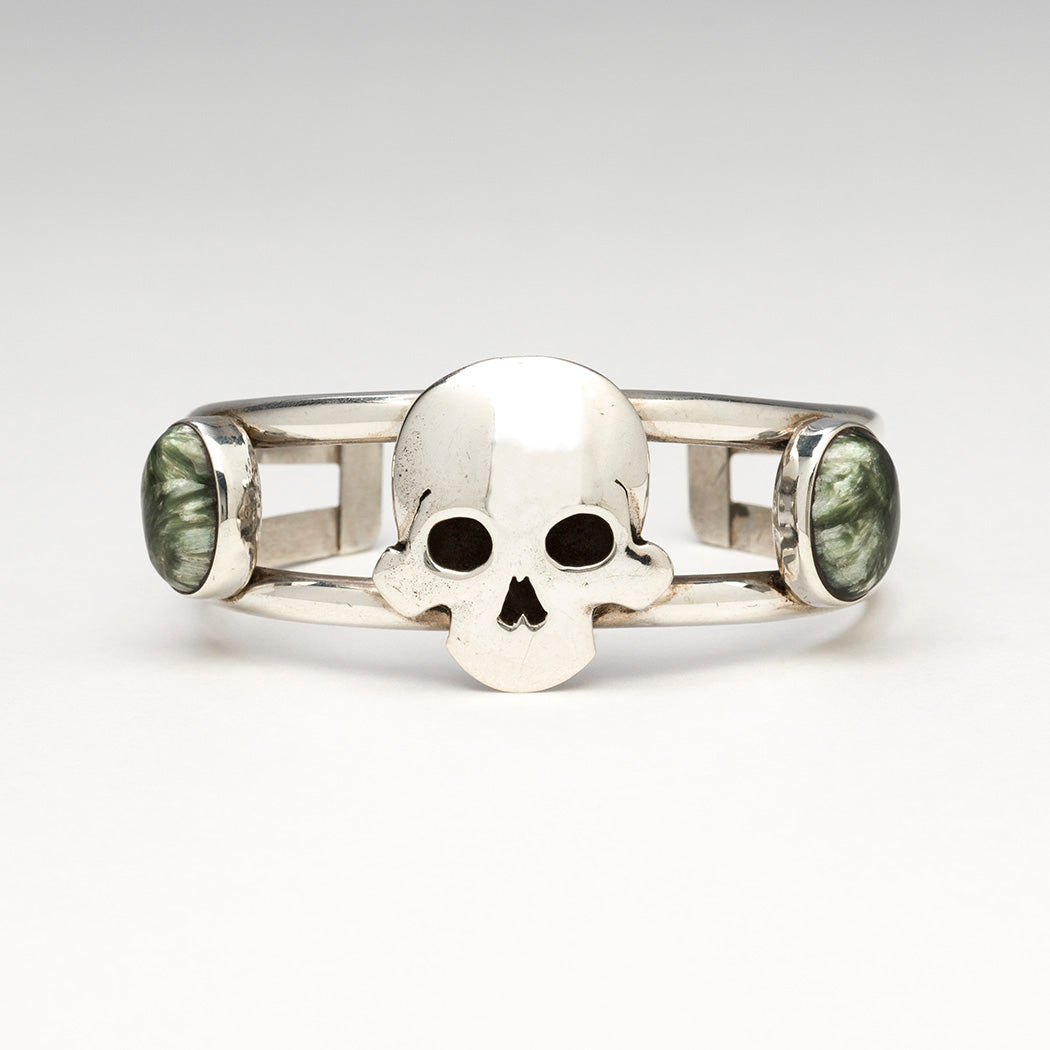 Edgy-Chic Cranium Cuff Bracelet