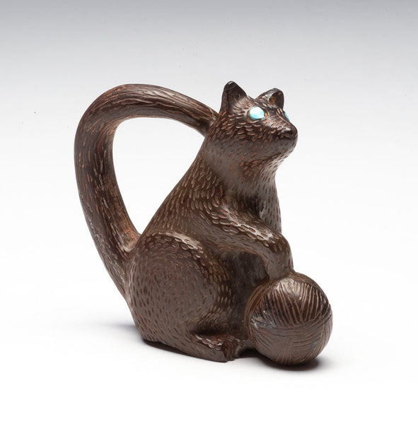 Kitty Cat With Yarn