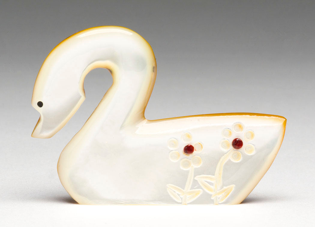Graceful Gold Lip Shell Swan