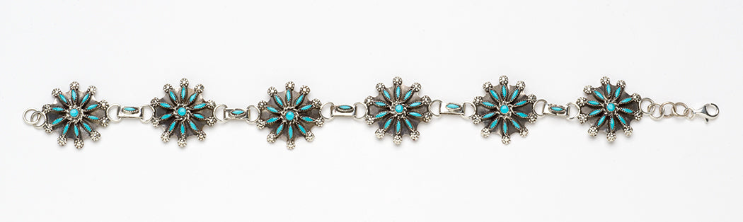 BRACELET ZUNI EN ARGENT ET TURQUOISE SLEEPING BEAUTY BRACELET ZUNI EN ARGENT ET TURQUOISE SLEEPING BEAUTY